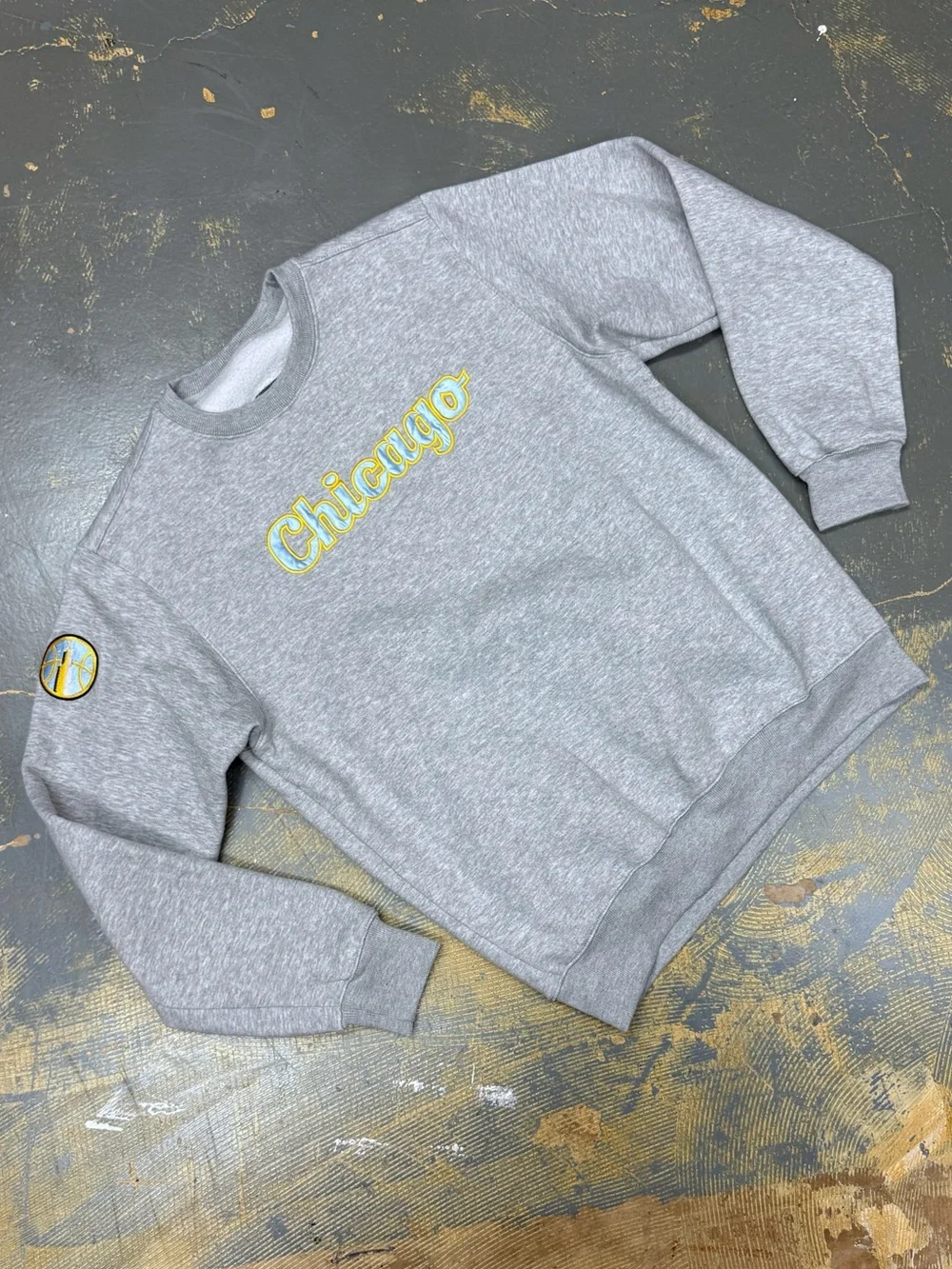Chicago Sky Kur8ted Crewneck Pull Over Sweater NBA Basketball XL Heather Grey